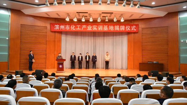 南京视觉艺术学院艺术类分数线_南京视觉艺术职业学院录取_2024年南京视觉艺术职业学院录取分数线及要求